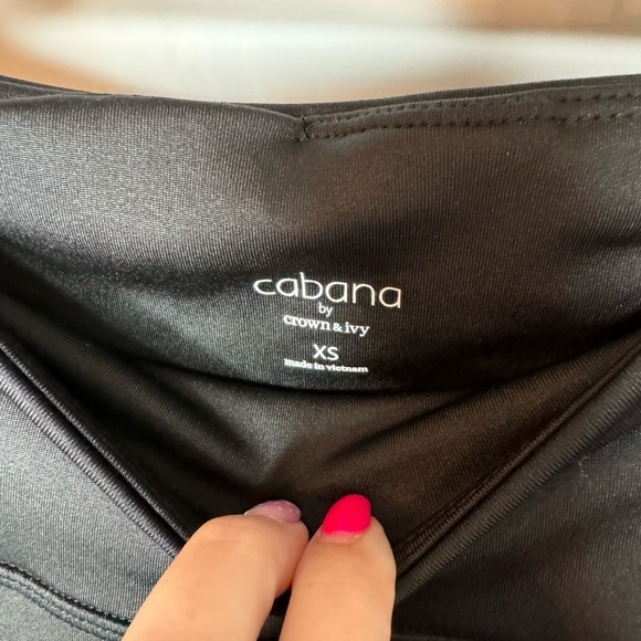 Women’s XS Leggings - Picture 3 of 4